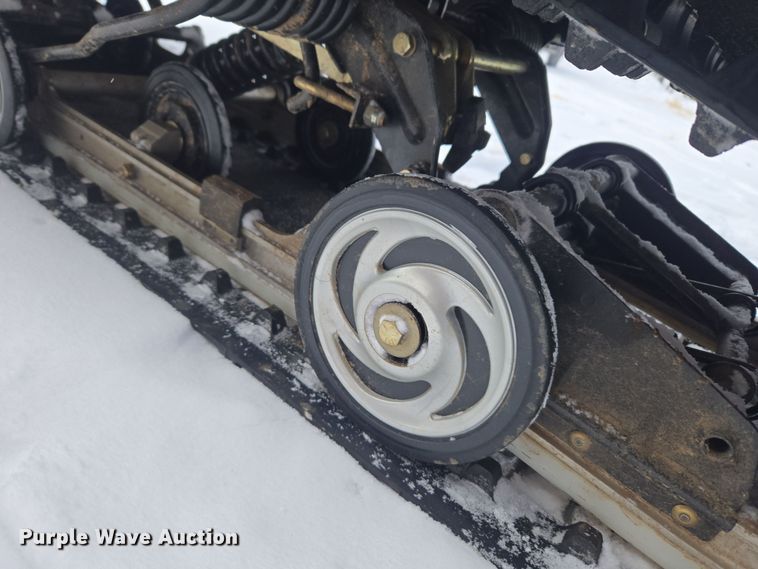 image for item ER5155 2007 Polaris Wide Trak snowmobile