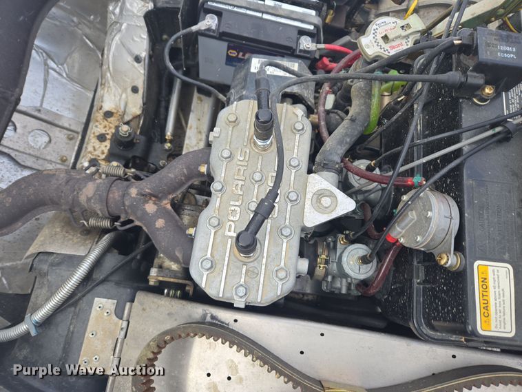 image for item ER5155 2007 Polaris Wide Trak snowmobile