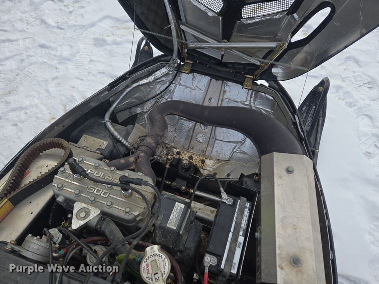 image for item ER5155 2007 Polaris Wide Trak snowmobile