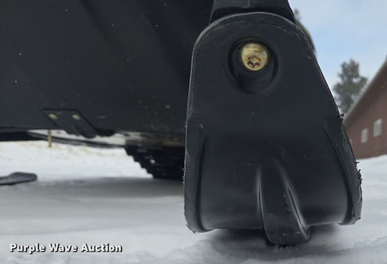 image for item ER5155 2007 Polaris Wide Trak snowmobile