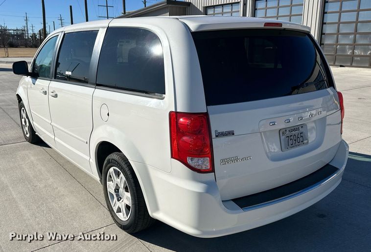 image for item ER8664 2011 Dodge Grand Caravan van