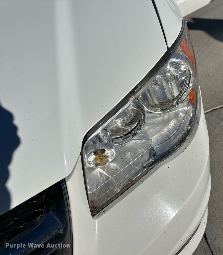 image for item ER8664 2011 Dodge Grand Caravan van