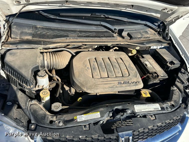 image for item ER8664 2011 Dodge Grand Caravan van