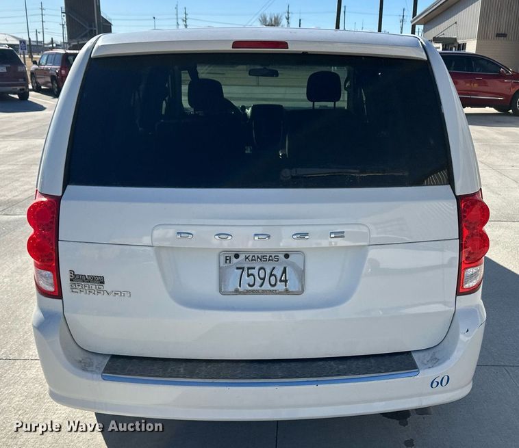 image for item ER8665 2011 Dodge Grand Caravan van