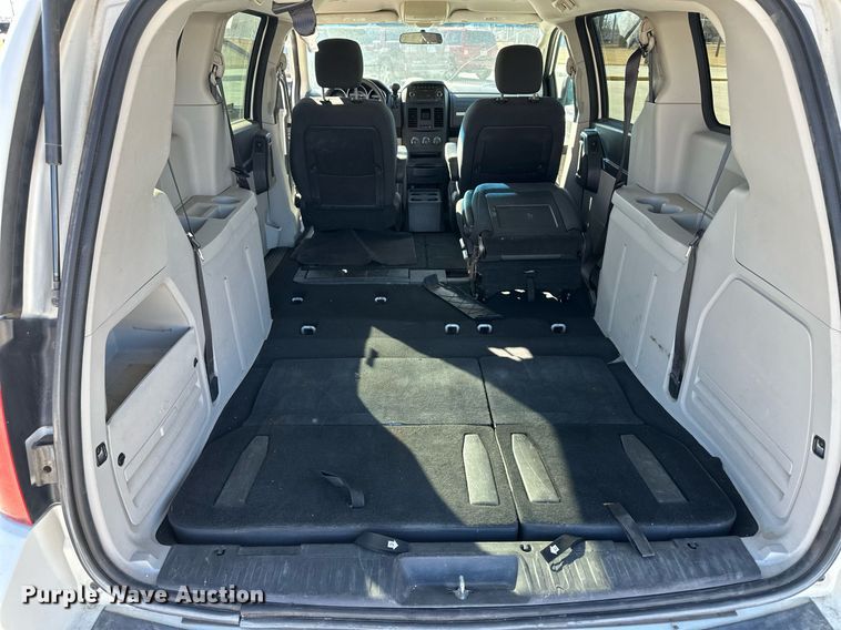 image for item ER8666 2009 Dodge Grand Caravan SE van