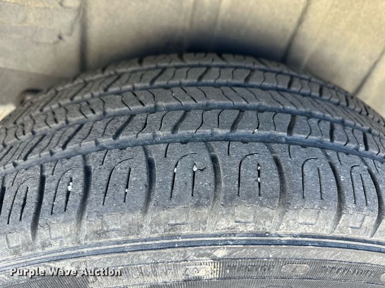 image for item ER8666 2009 Dodge Grand Caravan SE van