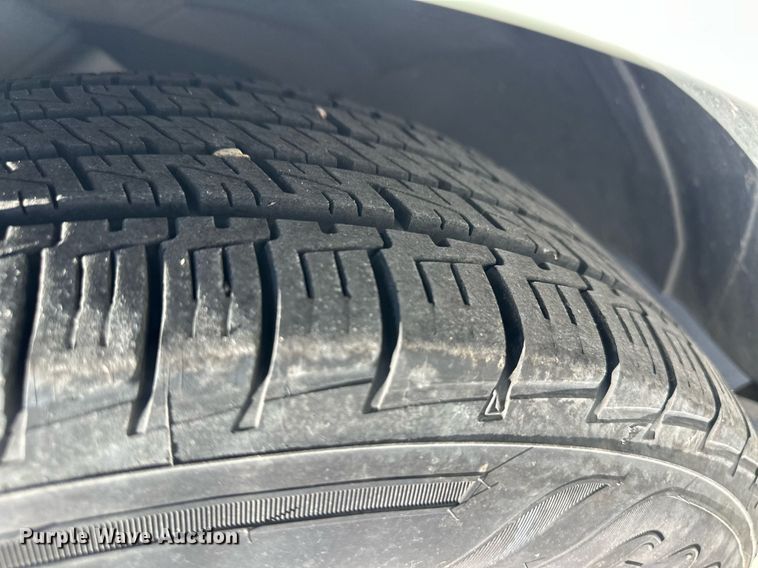 image for item ER8667 2016 Dodge Grand Caravan SXT van