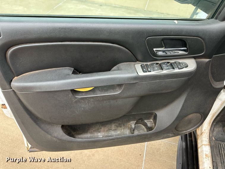 image for item ER8675 2014 Chevrolet Tahoe Police SUV