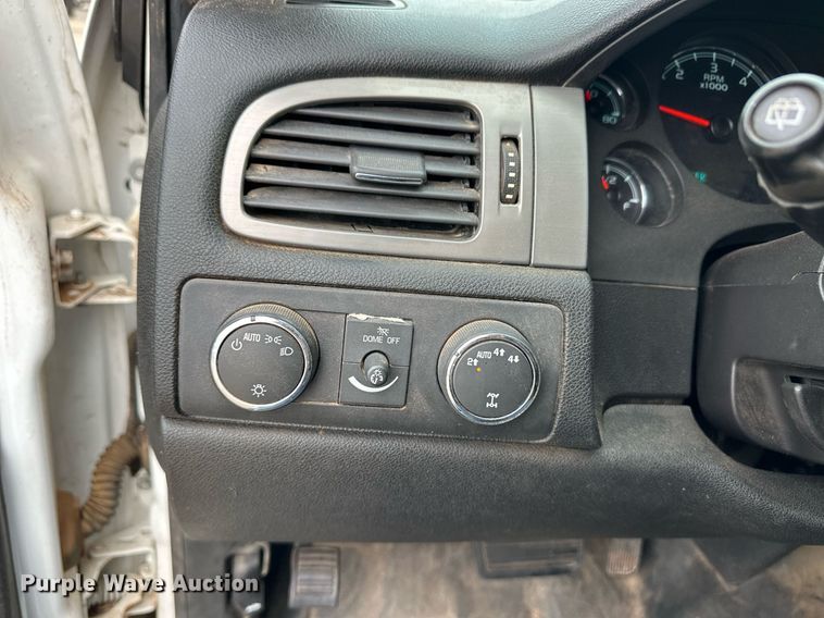 image for item ER8675 2014 Chevrolet Tahoe Police SUV