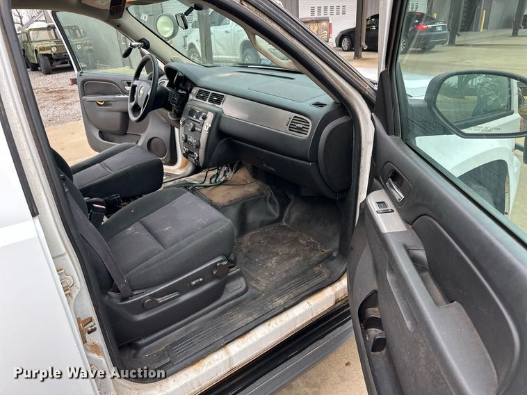 image for item ER8675 2014 Chevrolet Tahoe Police SUV