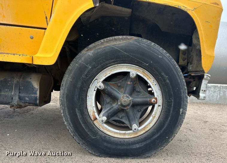 image for item ER8711 1982 Ford 700 oil distributor truck