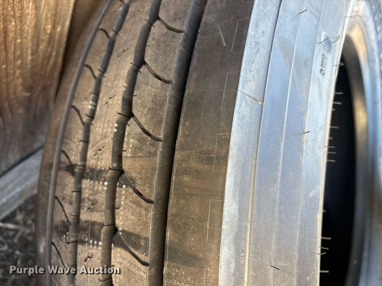 image for item EY9868 Tires