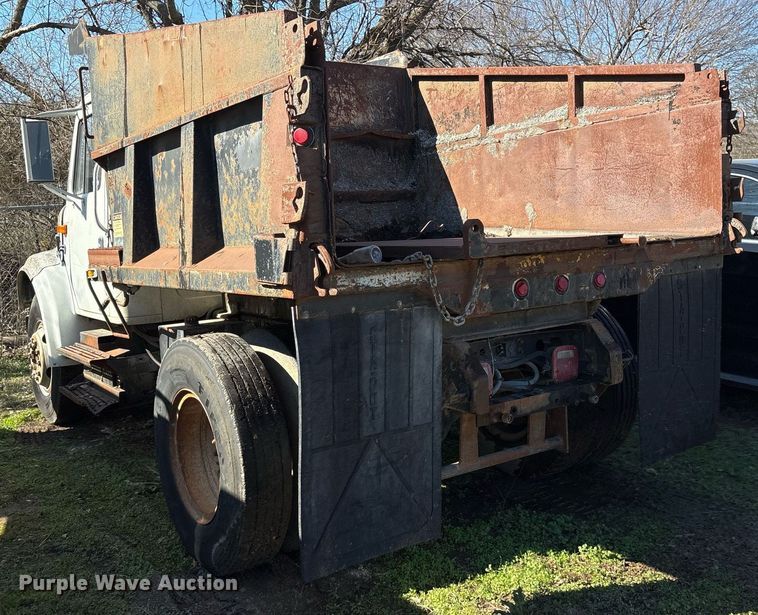 image for item EY9870 1995 International 4700 4x2 dump truck