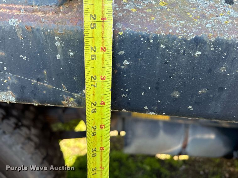 image for item EY9870 1995 International 4700 4x2 dump truck