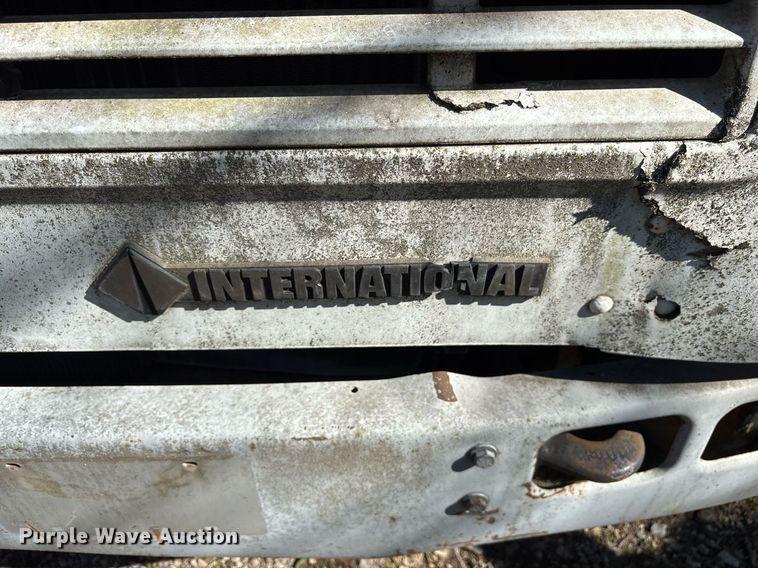 image for item EY9870 1995 International 4700 4x2 dump truck