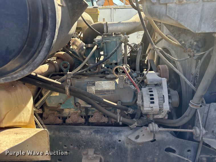 image for item EY9870 1995 International 4700 4x2 dump truck