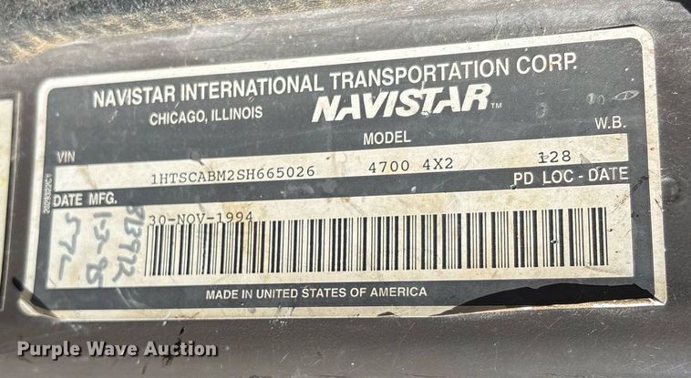 image for item EY9870 1995 International 4700 4x2 dump truck