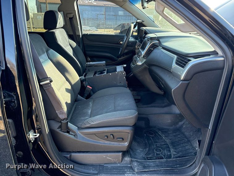 image for item EY9872 2015 Chevrolet Tahoe Police SUV