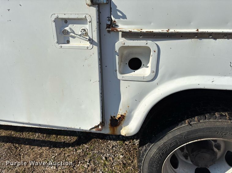 image for item EY9873 2014 Dodge Ram 4500 Crew Cab utility / service truck