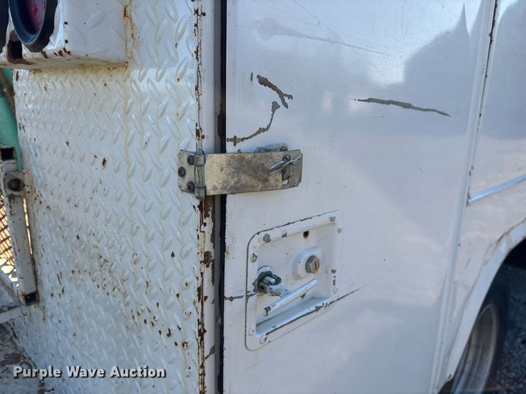 image for item EY9873 2014 Dodge Ram 4500 Crew Cab utility / service truck