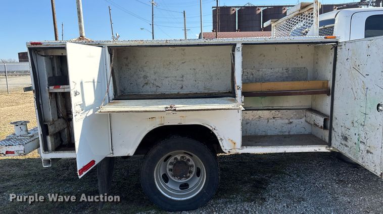 image for item EY9873 2014 Dodge Ram 4500 Crew Cab utility / service truck