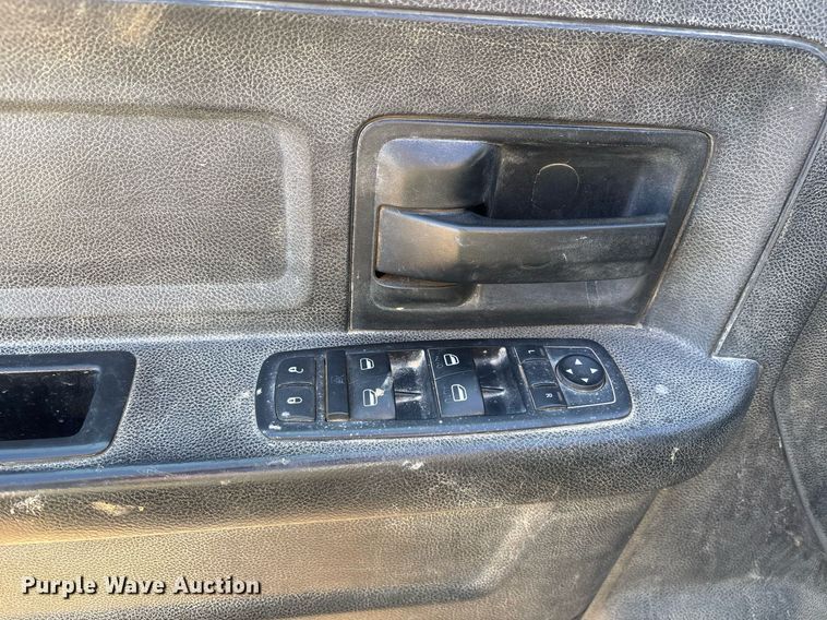 image for item EY9873 2014 Dodge Ram 4500 Crew Cab utility / service truck