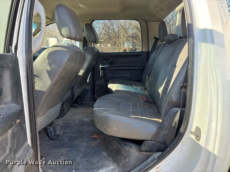 image for item EY9873 2014 Dodge Ram 4500 Crew Cab utility / service truck