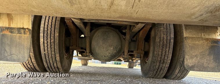 image for item EY9874 2012 International 7400 SBA refuse truck