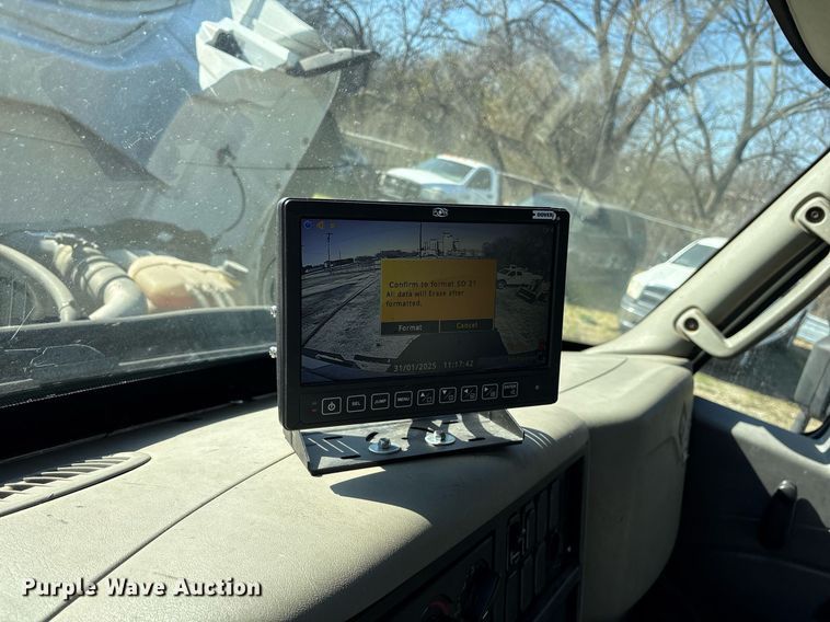 image for item EY9874 2012 International 7400 SBA refuse truck