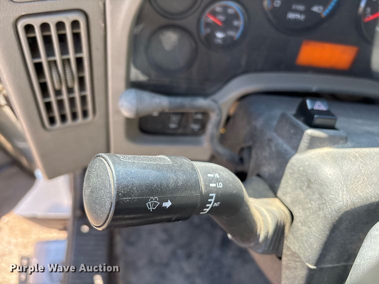 image for item EY9874 2012 International 7400 SBA refuse truck