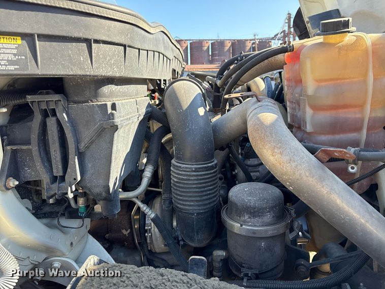 image for item EY9874 2012 International 7400 SBA refuse truck