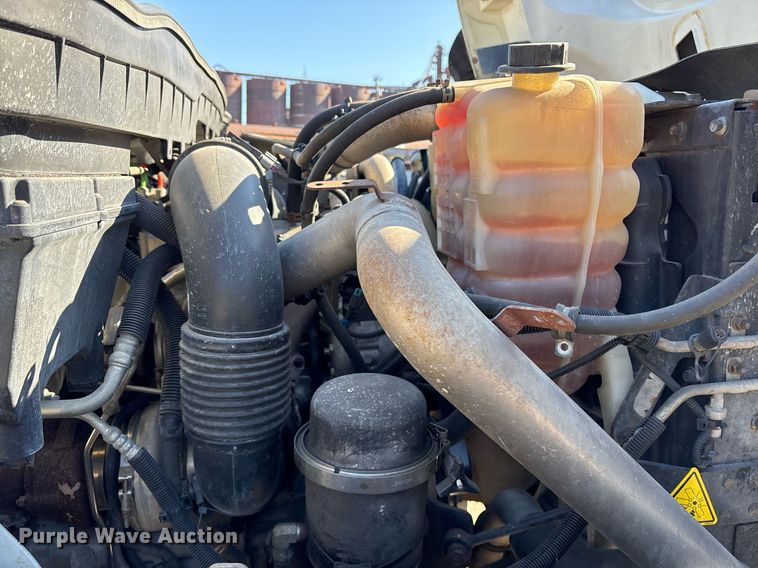 image for item EY9874 2012 International 7400 SBA refuse truck