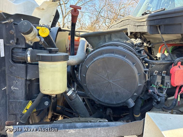 image for item EY9874 2012 International 7400 SBA refuse truck