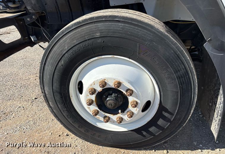 image for item EY9874 2012 International 7400 SBA refuse truck