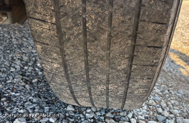 image for item EY9875 2010 Dodge Ram 1500 Quad Cab pickup truck