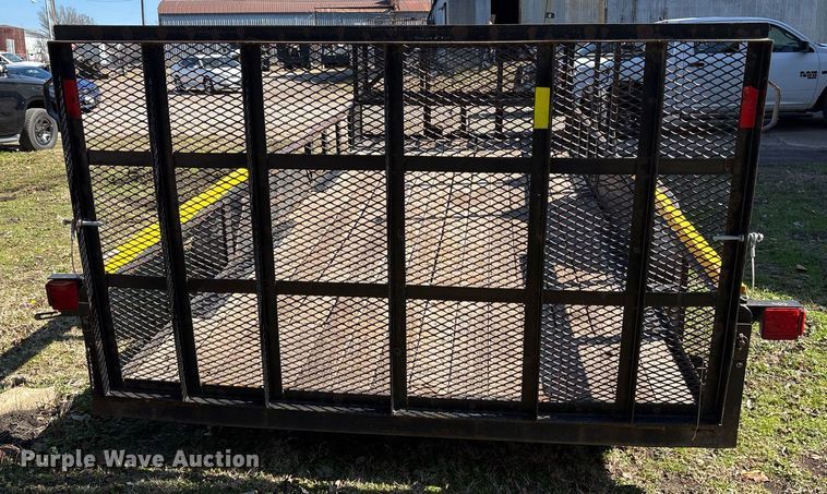 image for item EY9878 2013 Trail Master utility trailer