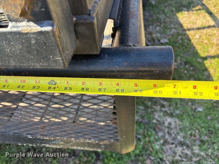 image for item EY9878 2013 Trail Master utility trailer