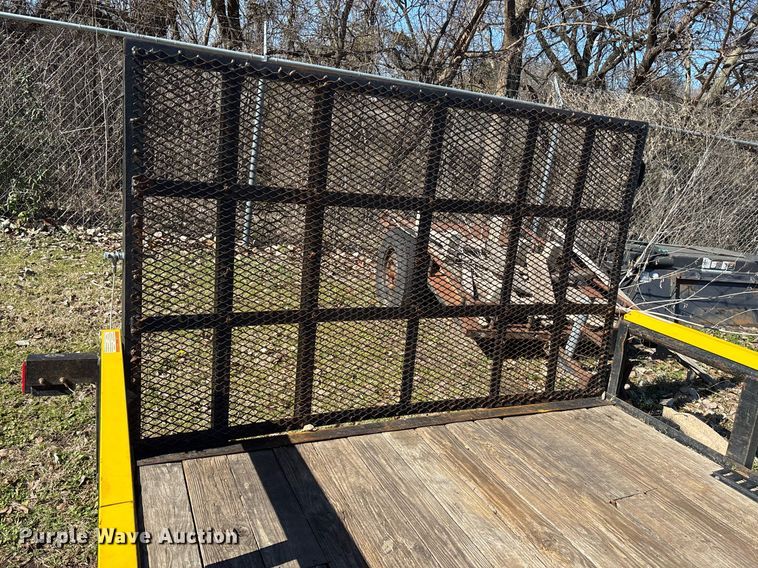 image for item EY9878 2013 Trail Master utility trailer