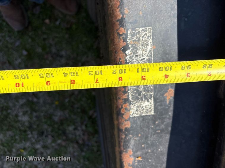 image for item EY9878 2013 Trail Master utility trailer