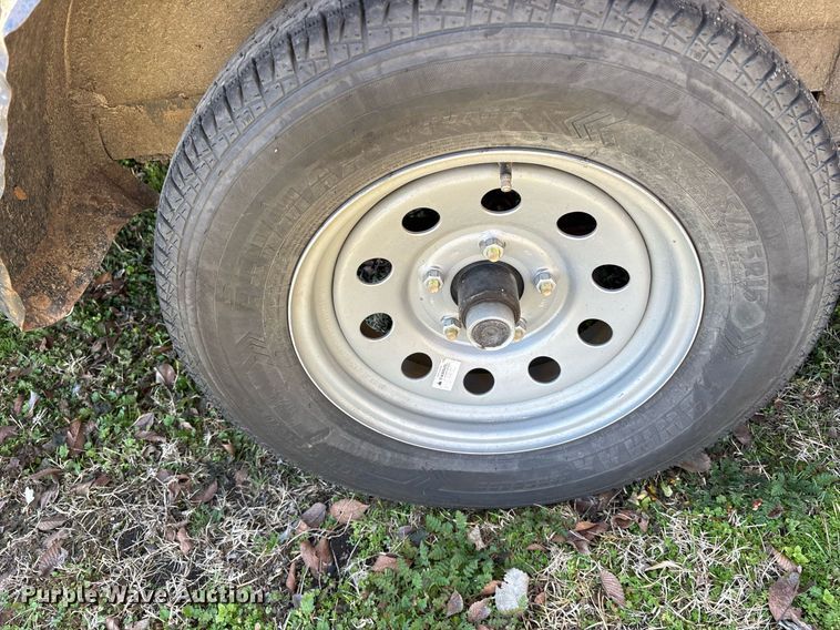 image for item EY9878 2013 Trail Master utility trailer