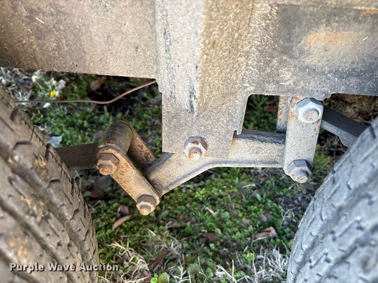 image for item EY9878 2013 Trail Master utility trailer