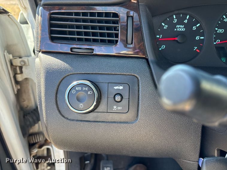 image for item EY9879 2013 Chevrolet Impala 