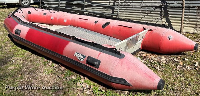 image for item EY9880 2009 Achilles SG-156 inflatable raft