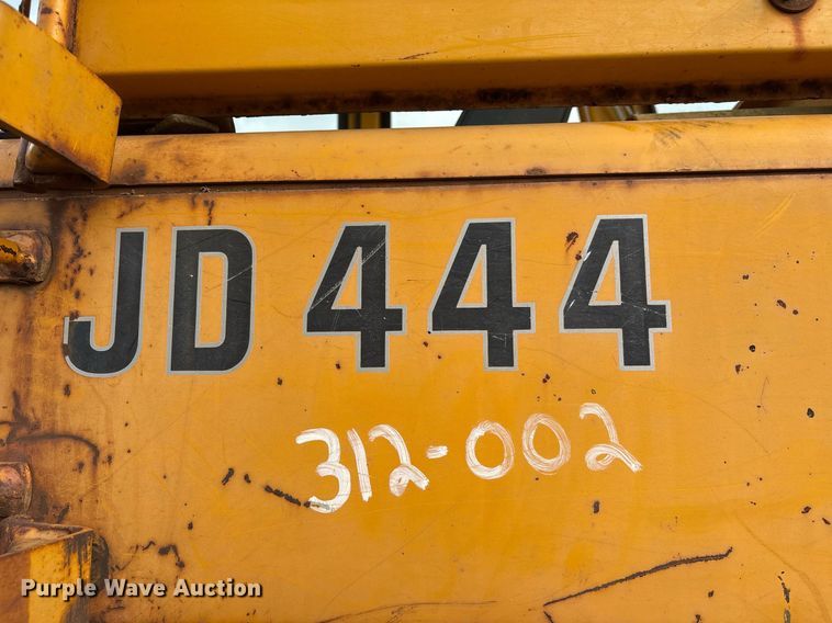 image for item EY9900 1980 John Deere JD444 wheel loader