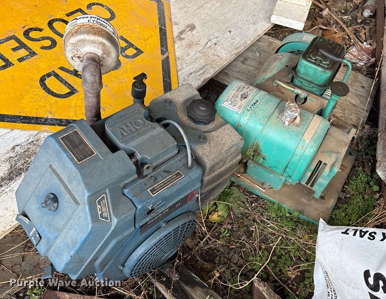 image for item EY9902 (2) engines