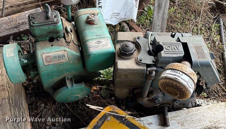 image for item EY9902 (2) engines