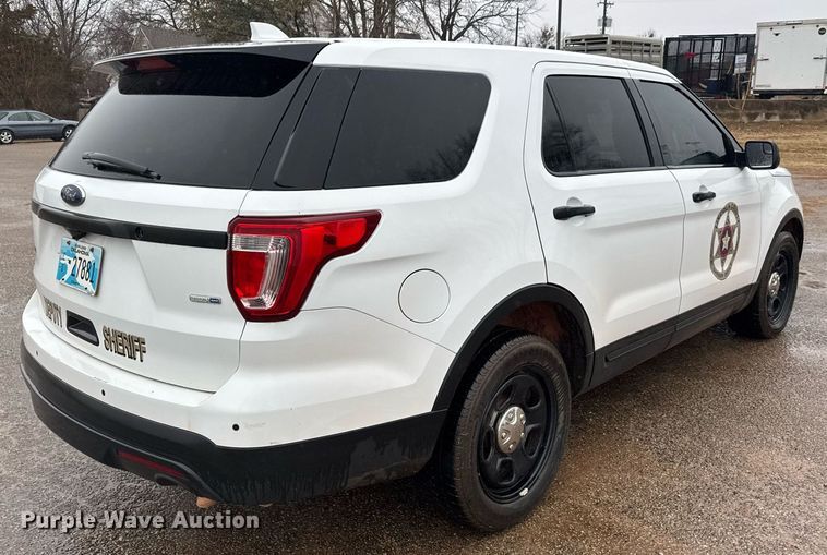 image for item LH9475 2016 Ford Explorer Police Interceptor  SUV