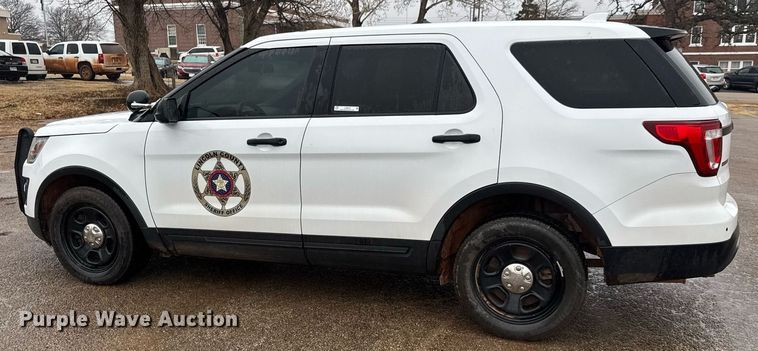 image for item LH9475 2016 Ford Explorer Police Interceptor  SUV