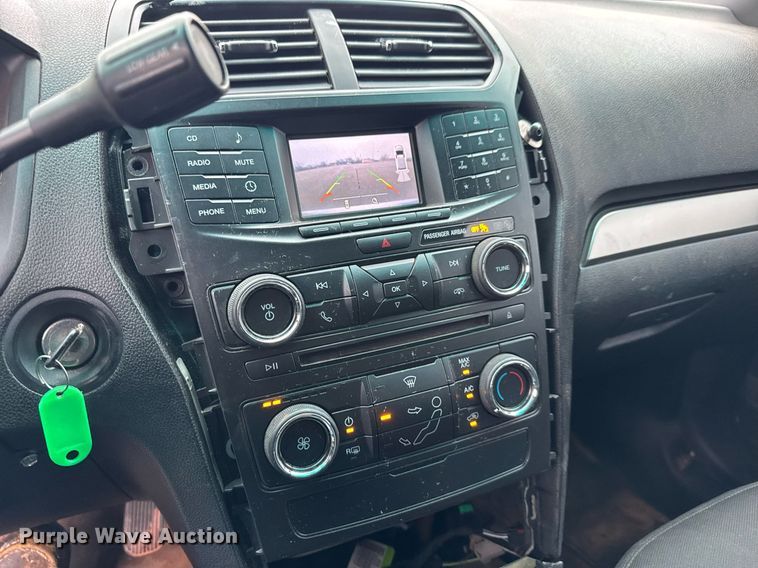 image for item LH9475 2016 Ford Explorer Police Interceptor  SUV