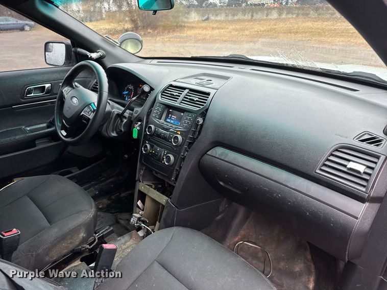 image for item LH9475 2016 Ford Explorer Police Interceptor  SUV